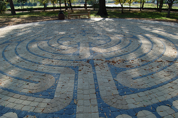 Campus Photography - Labyrinth - 20071105 - 144711_web.jpg